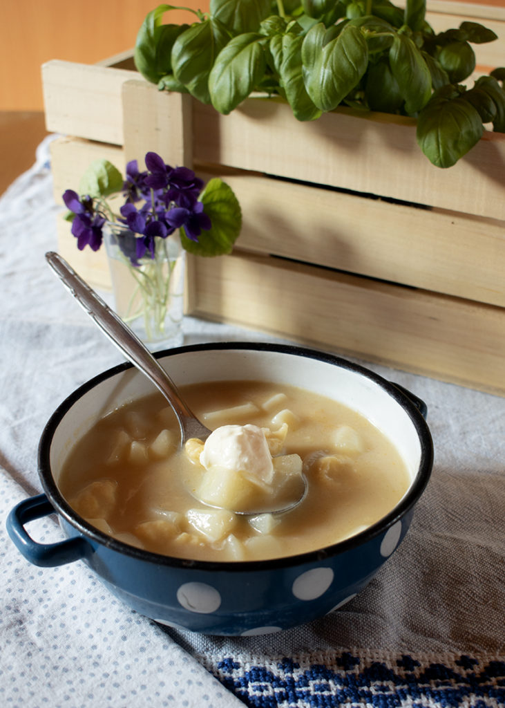 Potato soup with dumplings